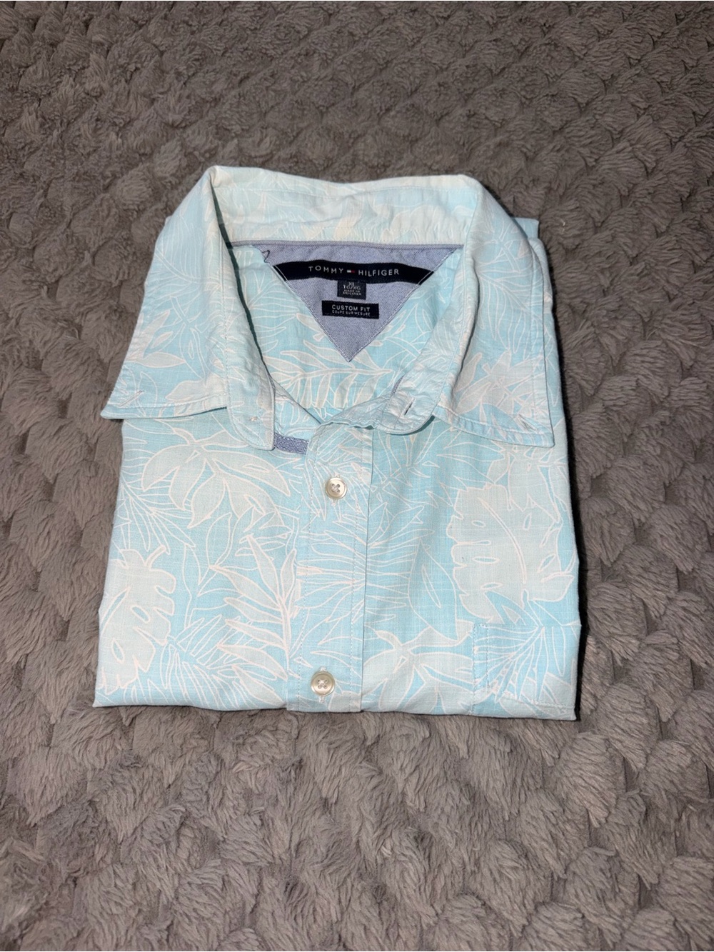 Tommy Hilfiger Pale Blue Leaf-Print Short-Sleeve Button-Down Shirt Size XL